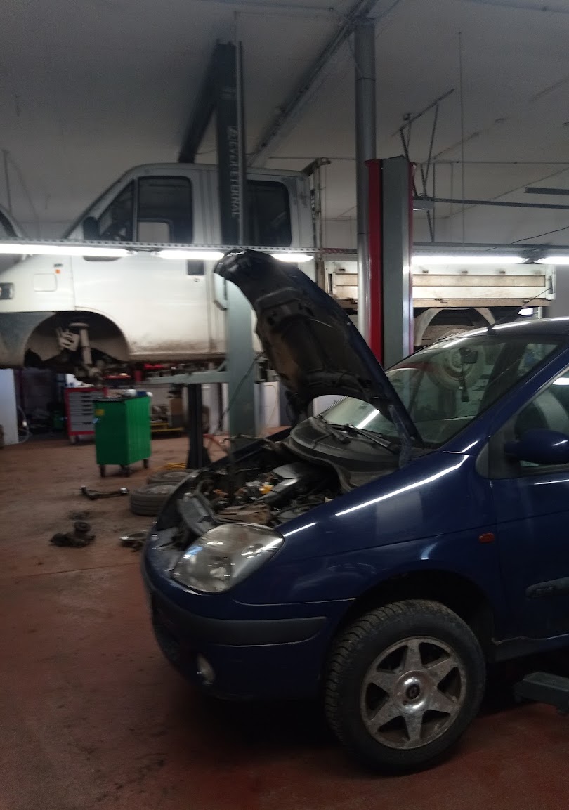 Diagnostyka silnika Renault w warsztacie RJ Garaż